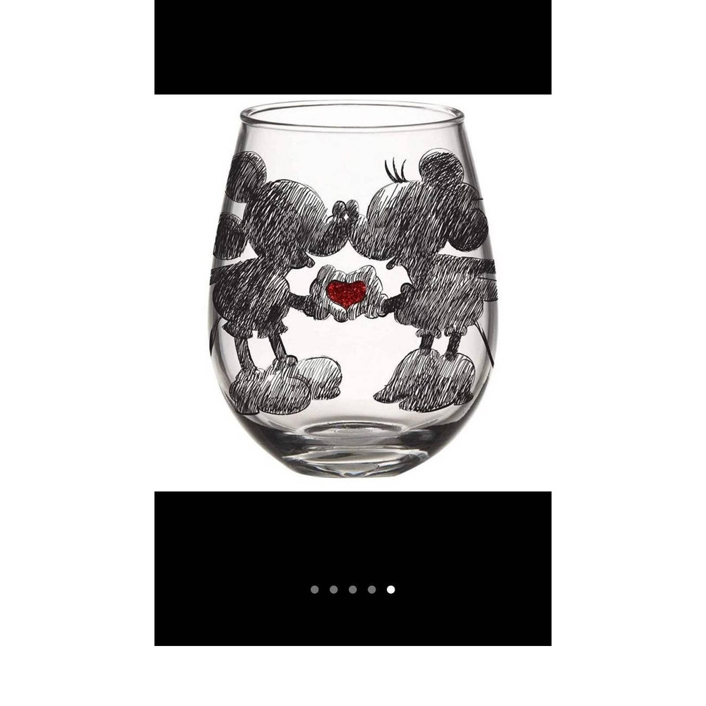 Disney Mickey and Minnie Glasses